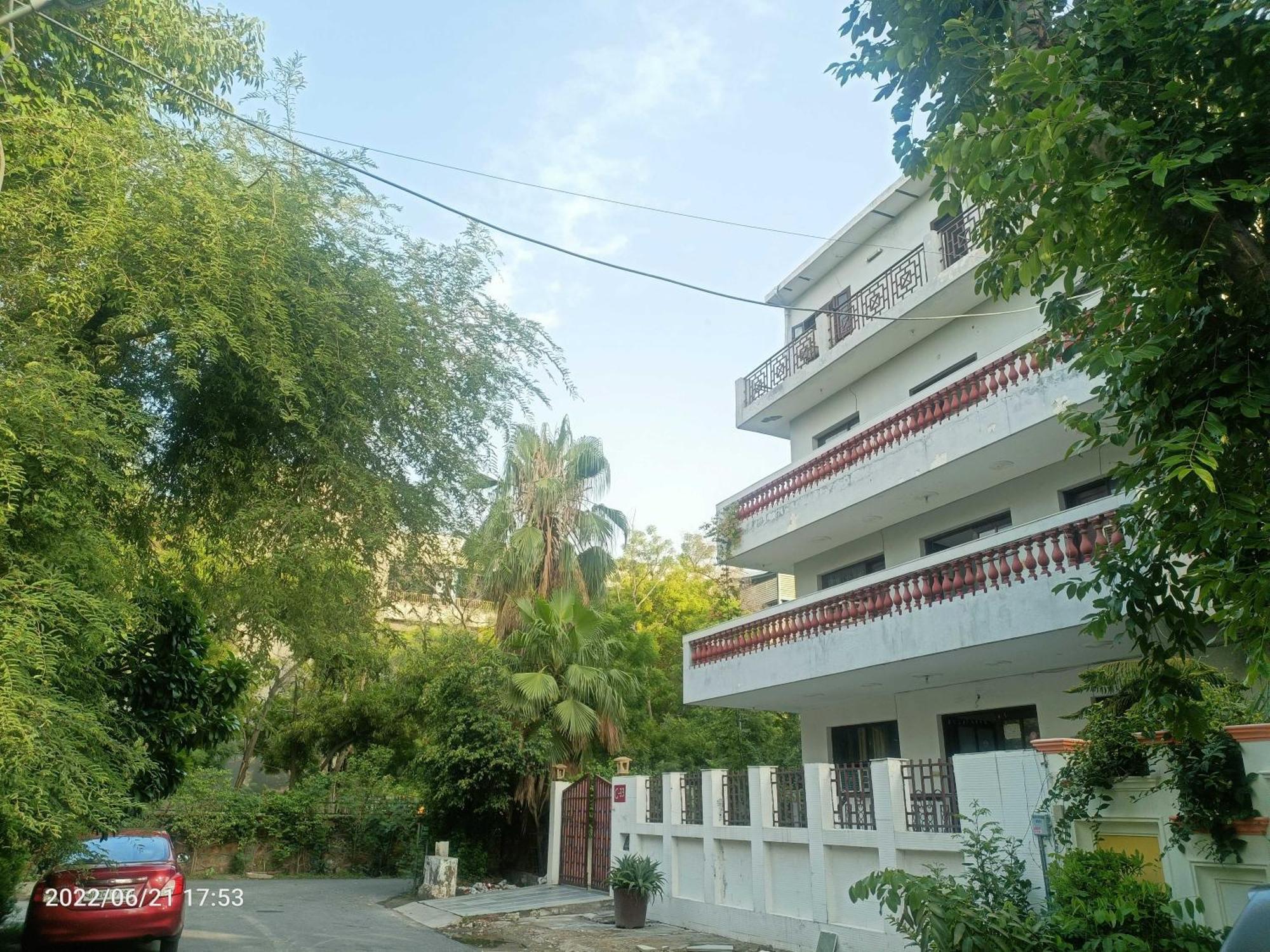 Hotel Oyo Metro View Residency Near Snow World Noida Zewnętrze zdjęcie